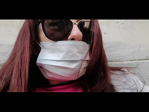 ❤️ Nicoletta venĝas sur sia najbaro kaj pisas en sia garaĝo (Speciala Itala Kvaranteno de Covid19) Bonega sekso ĉe ni