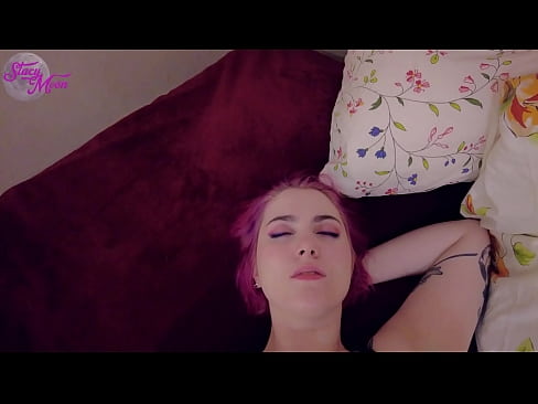 ❤️ Malĉasta samklasano petis preterpasi OBG kun ŝi, do ni fikis sen kondomo Bonega sekso ĉe ni